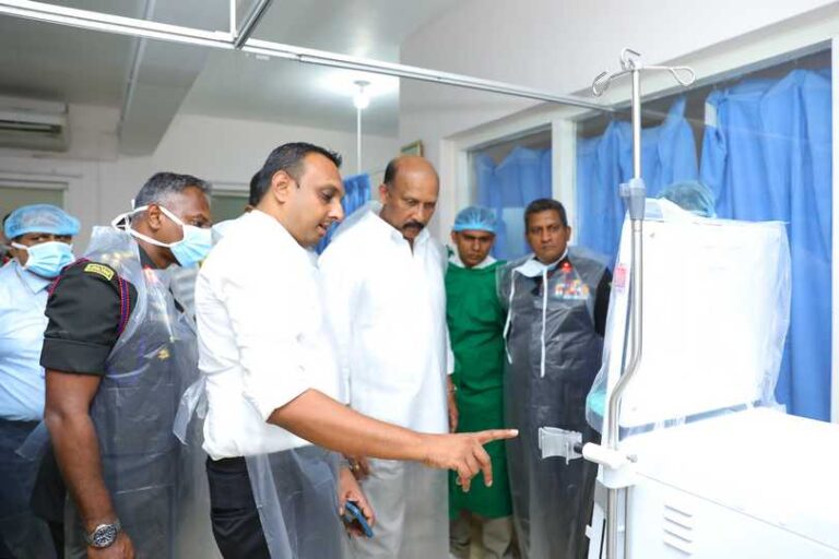 ‘Sandahiru Seya Charity Trust’ donates Dialysis Machine to Anuradhapura Hospital