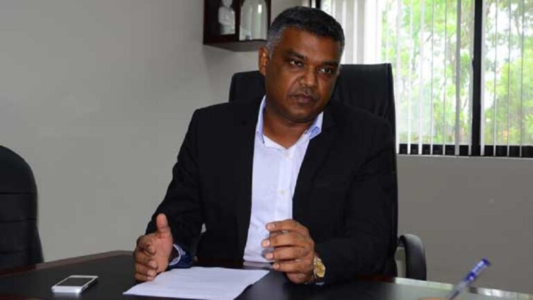 Ex SPMC Chief Dr. Sayuru Samarasundara brutally assaulted by Sports Minister Roshan Ranasinghe’s brother!