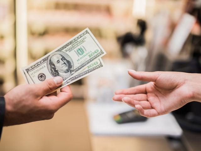Dollar rate at commercial banks today (Dec 19)