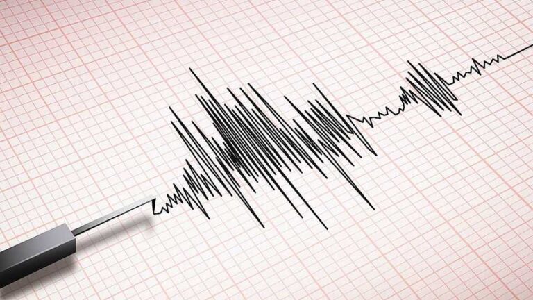 Earthquake of magnitude 5.8 strikes off SL