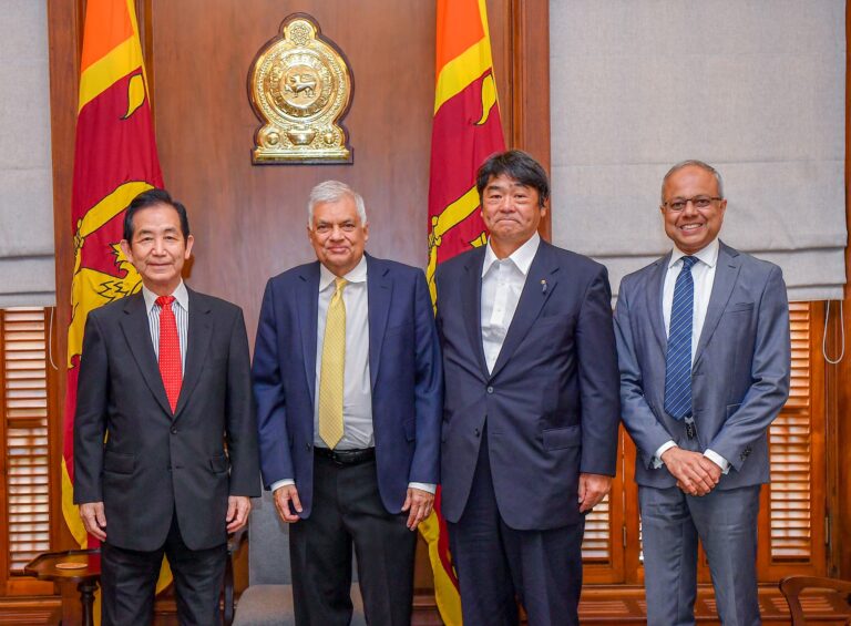 Talks on resuming stalled development projects for public benefit