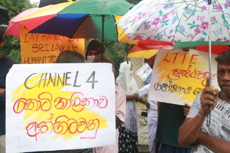 Silent protest against Channel 4 exclusive on Easter bombing (PHOTOS)