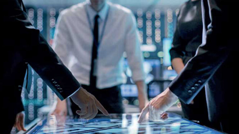 Sri Lankan Corporate Sector Rebounds as Exports and Tech Drive Growth