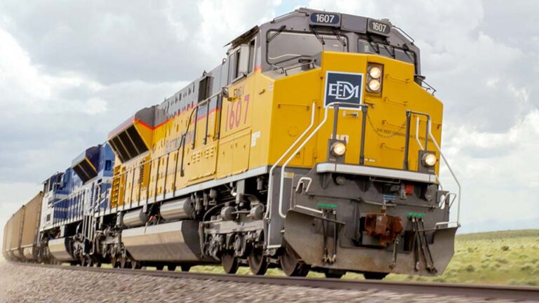 India expresses interest in supplying locomotives to SL