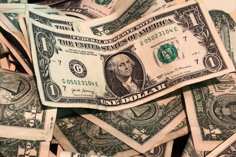 Sri Lanka export earnings decline below US$ 1bn after 5 months