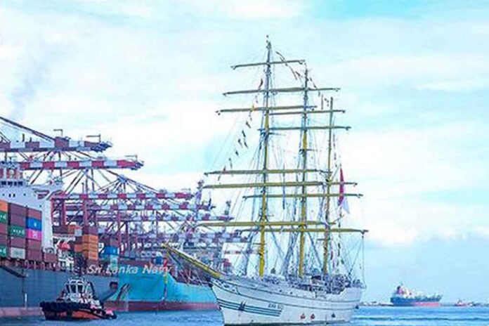 Navy welcomes Indonesian Naval Ship KRI Bima Suci-945