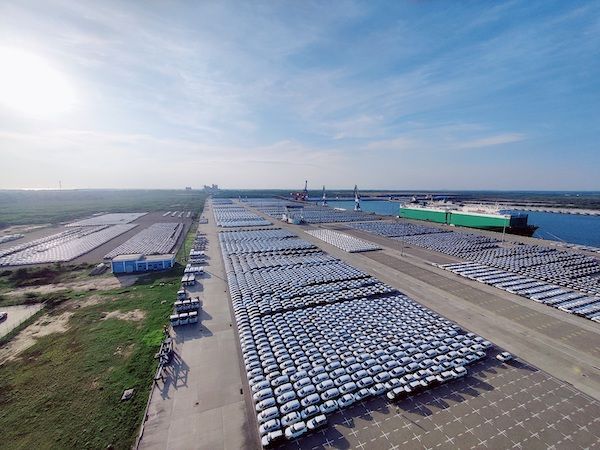 Hambantota Port surpasses half a million transshipment units.