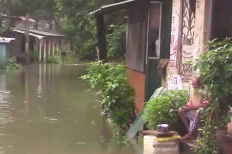 All schools in Galle closed for two days due to severe flooding