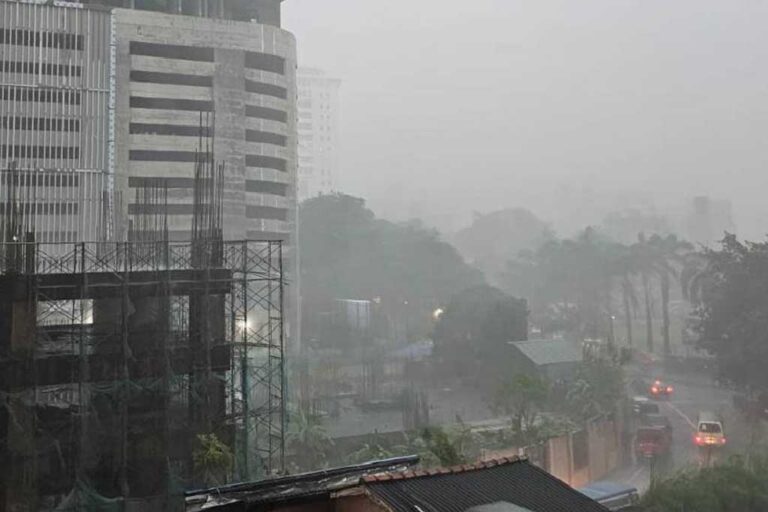 Colombo experiences storm-like rainfall