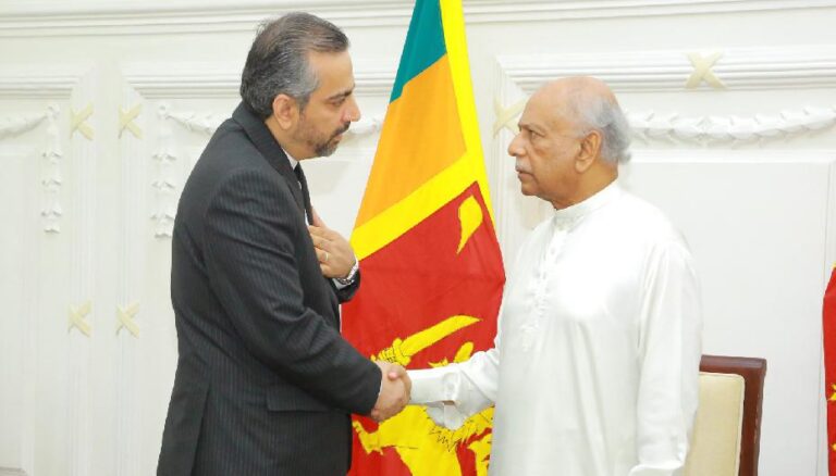 Premier urges Iranian investment in Energy Sector