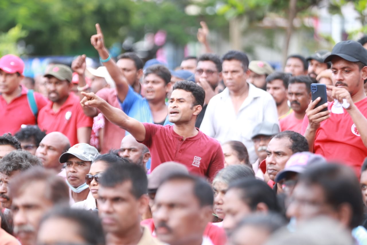 NPP stages massive protest against government (PHOTOS) - LNW Lanka News Web