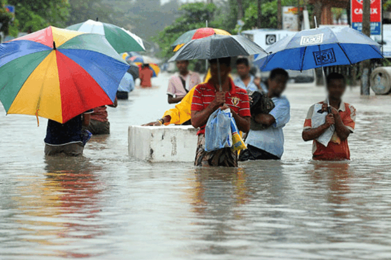 High-level flood warning issued!