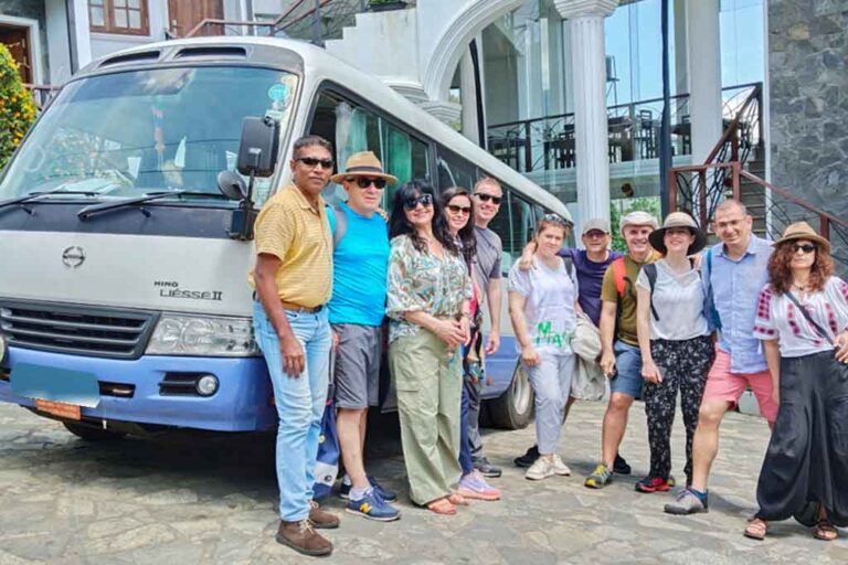 Tourist transporters urged to implement e vehicle permit scheme under ESG