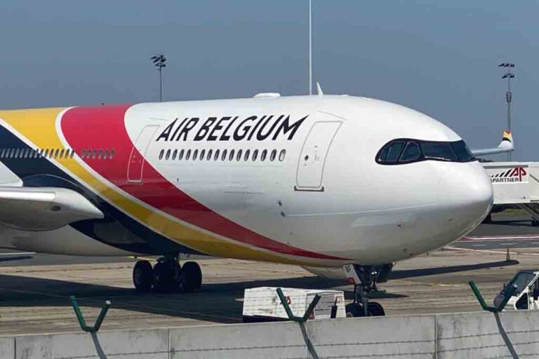 SriLankan Airlines expands fleet with second Air Belgium aircraft