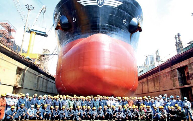 Colombo Dockyard successfully repairs bulk carrier MV. Caravos Liberty