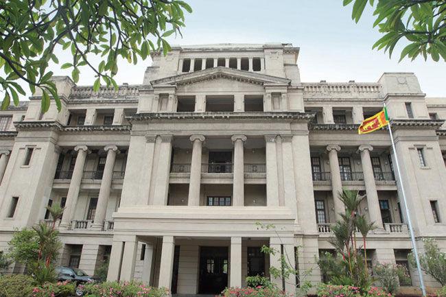 Govt continues diplomatic discussions to rescue youth held in Myanmar