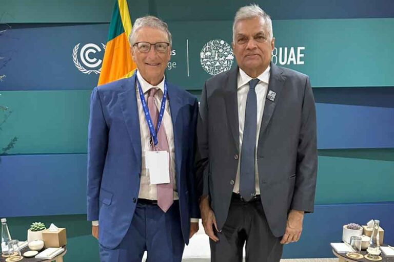 SL President meets billionaire Bill Gates