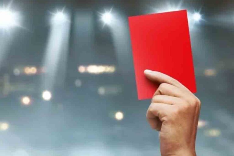 As Rugby Officiating Decisions Decline, The Referees Association Prioritizes The Idea of Preserving Power….