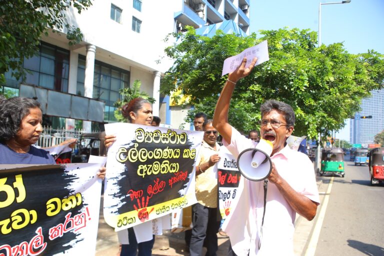 Protestors gather outside Tourism Ministry, call for removal of Minister over comments threatening SL’s sovereignty (PHOTOS)