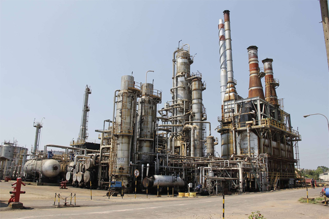 Plan to sell Sapugaskanda Oil Refinery to a foreign investor risking over 650 jobs