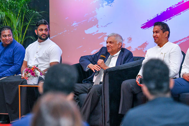 President advocates pragmatism in economic policies