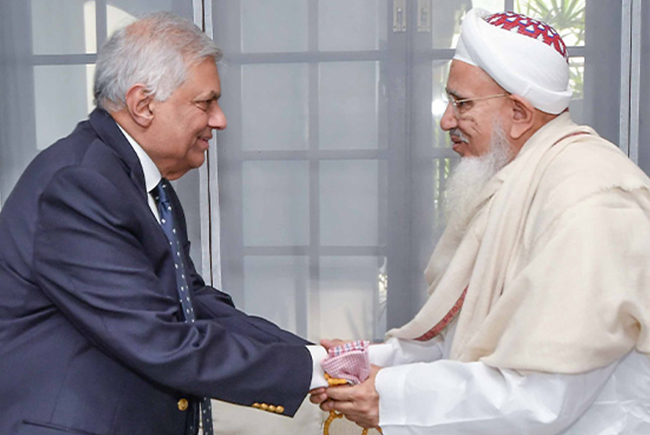 President meets with Dawoodi Bohra Spiritual Leader