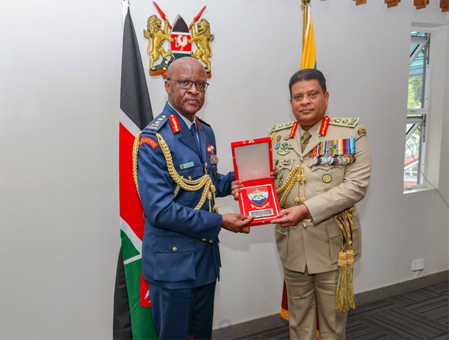 SL’s Chief of Defence Staff strengthens military ties during official visit to Kenya