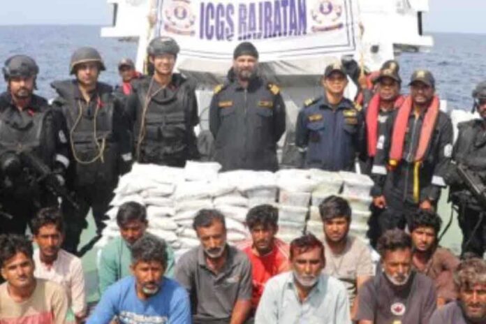 Indian Coast Guard foils Sri Lanka-bound heroin shipment from Pakistan
