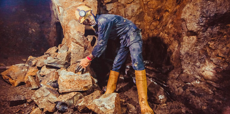 Global giants vie for Sri Lanka’s high-quality graphite