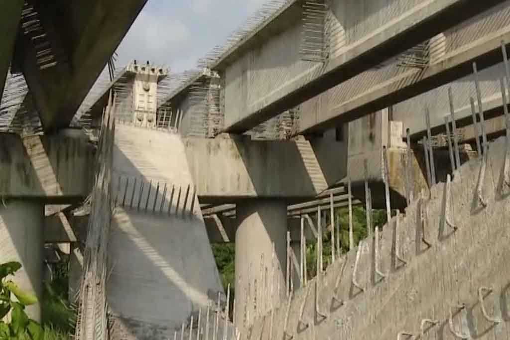 Road Development Authority launches probe into Central Expressway beam ...