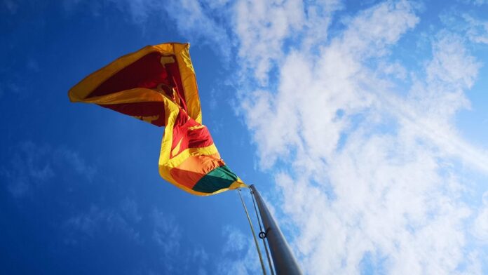 Sri-Lanka-Flag-from-below