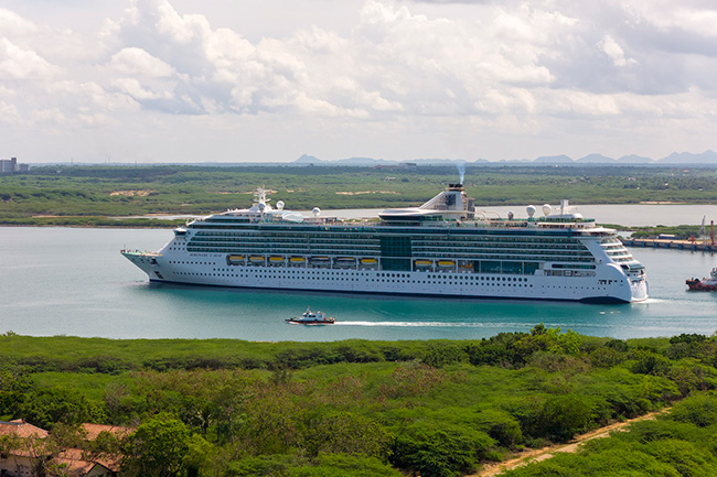 Hambantota International Port welcomes ‘Serenade of the Seas’ on maiden visit