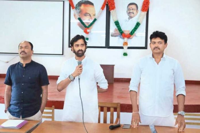 Ceylon Workers Congress declares support for RW ahead of Election