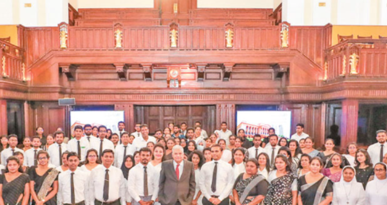 President Wickremesinghe Engages with Law Students in an Educational Visit