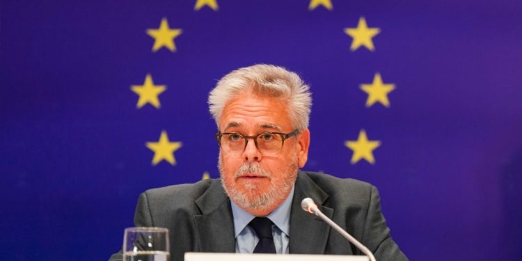 EU Monitors Criticize Campaign Tactics Ahead of Sri Lanka’s 2024 Presidential Election