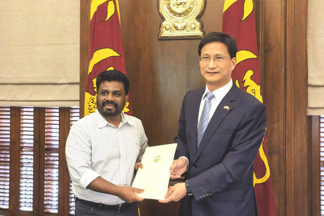 China provides additional emergency aid to SL amid strengthening bilateral ties
