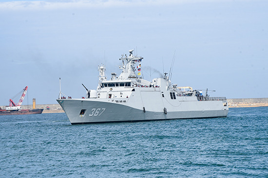 Indonesian Naval Ship ‘KRI Sultan Iskandar Muda-367’ arrives in Colombo for official visit