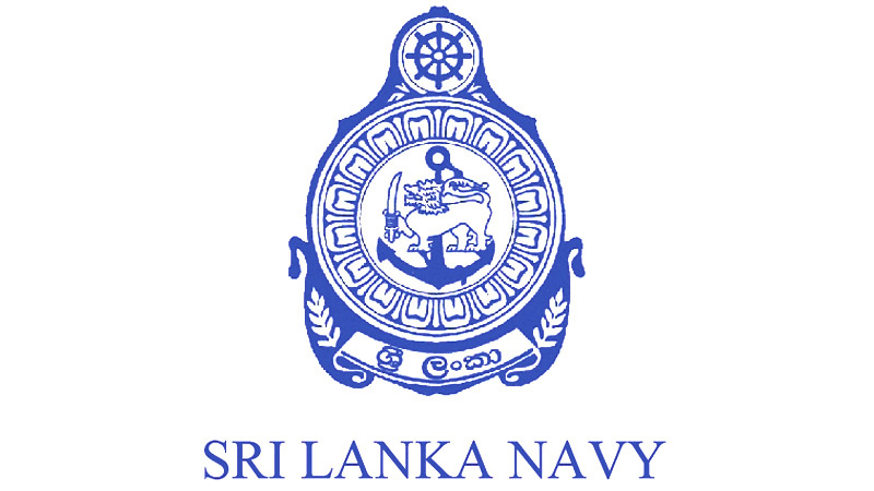 Navy Rescues Foreign Crew After Merchant Vessel Suffers Technical Failure in Southern Seas