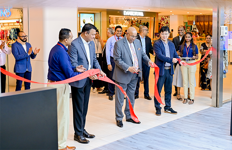 Singer Sri Lanka and Samsung Launch First AI-Powered Smart Electronics Store
