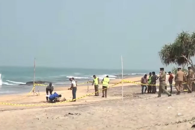 Seven arrested in connection with murder at Uswetikeiyawa Beach