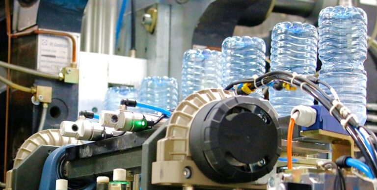 Sri Lanka’s Manufacturing and Services Sectors Show Strong Growth in Early 2025