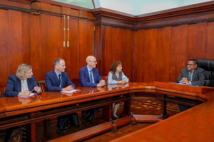 EU delegation engages in high-level dialogue on governance and trade in Colombo