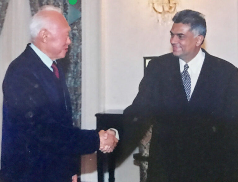 Former President Ranil Wickremesinghe to Visit Singapore