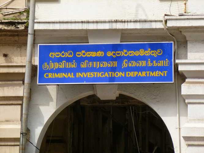 Top prisons official grilled in expanding probe into alleged unlawful inmate releases