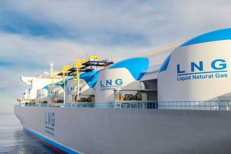 Government  Revives LNG Terminal Tender for 2028 Launch