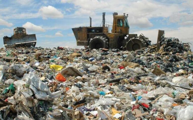 Prime Minister Inspects Western Province Solid Waste Management Project