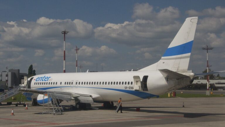 Polish Airline Enter Air to Begin Charter Flights Between Warsaw and Colombo