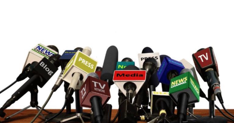 Govt. Information Dept. Calls for Timely Payments to Provincial Journalists