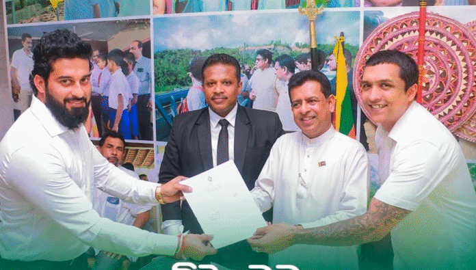 Screenshot 2025-10-23 at 07.25.40