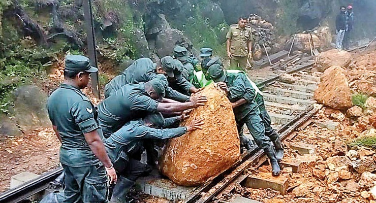 Rapid Repair Efforts Under Way on Flood-Damaged Railway Stretch